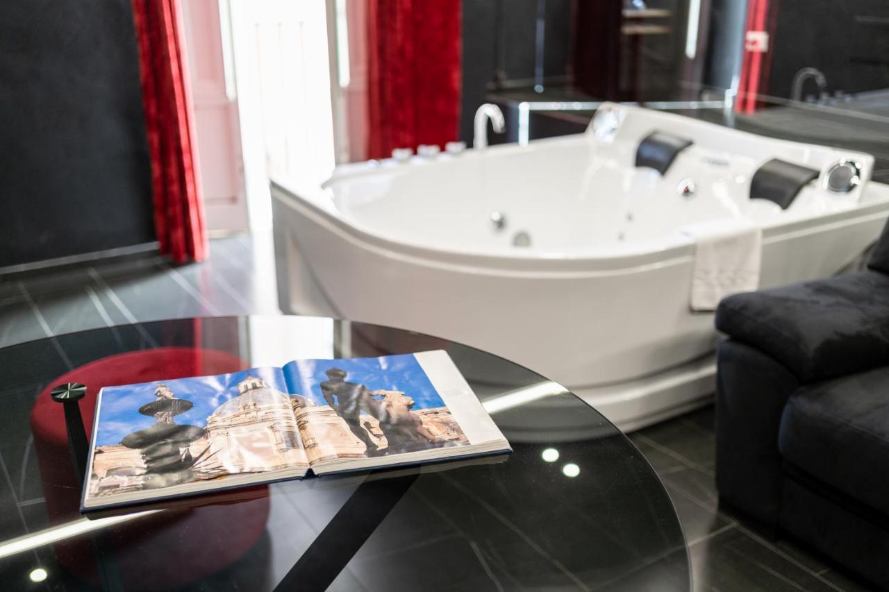 Marmur Suite ปาแลร์โม ภายนอก รูปภาพ